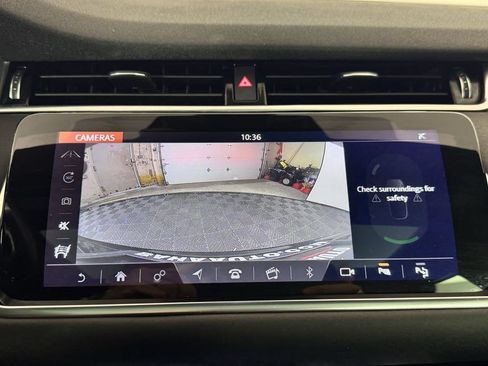 Used 2020 Land Rover Range Rover Evoque SE AWD/4WD image 24