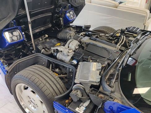 Used 1994 Chevrolet Corvette Coupe image 12