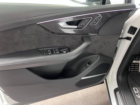 Used 2021 Audi SQ7 Prestige AWD/4WD image 27