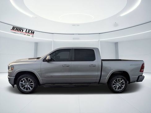 Used 2022 RAM 1500 Laramie w/ Sport Appearance Package AWD/4WD image 6