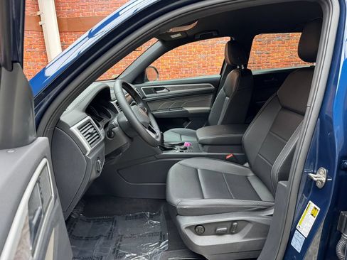 Used 2021 Volkswagen Atlas Cross Sport SE AWD/4WD image 21