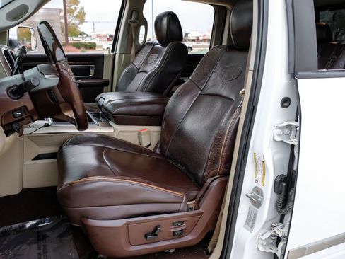 Used 2015 RAM 3500 Laramie Longhorn AWD/4WD image 37