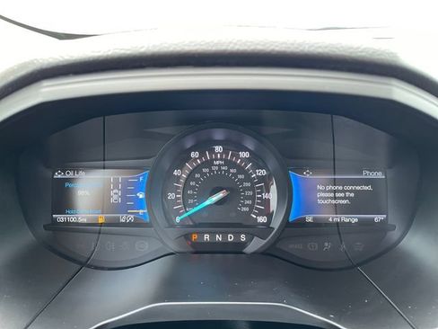 Used 2023 Ford Edge SEL w/ Convenience Package AWD/4WD image 2