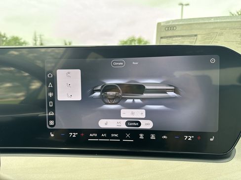 New 2026 Audi Q3 quattro 2.0T AWD/4WD image 6