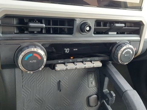 Certified 2024 Toyota Tacoma TRD Off-Road AWD/4WD image 34