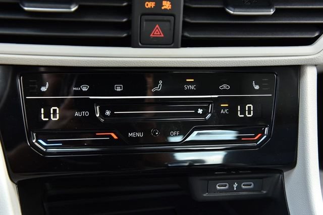 New 2026 Volkswagen Jetta SE FWD image 15