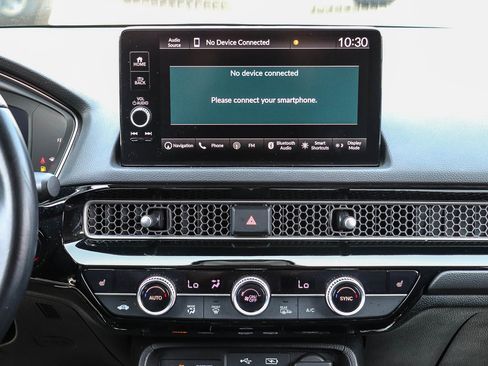 Used 2023 Honda Civic Touring image 16
