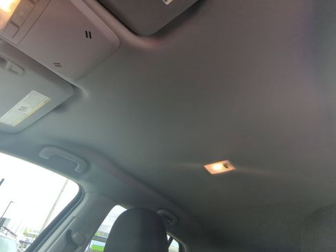 Used 2022 Chevrolet Trax LS w/ Tint and Cruise Package image 19