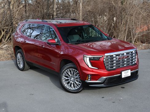 New 2026 GMC Acadia Denali w/ Super Cruise Package image 2