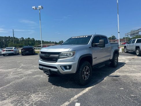 Used 2016 Chevrolet Colorado Z71 AWD/4WD image 7