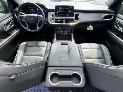 Used 2022 Chevrolet Tahoe RST w/ Luxury Package AWD/4WD image 23