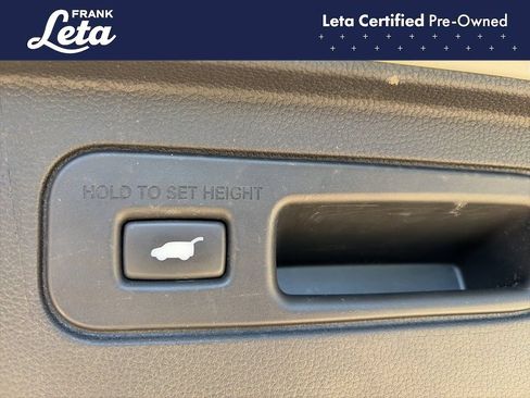 Used 2025 Honda Pilot Elite image 33