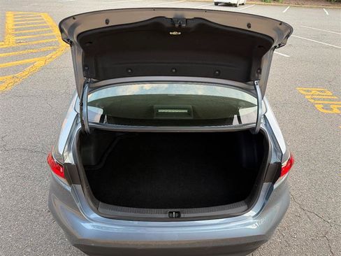 Used 2025 Toyota Corolla LE FWD image 23