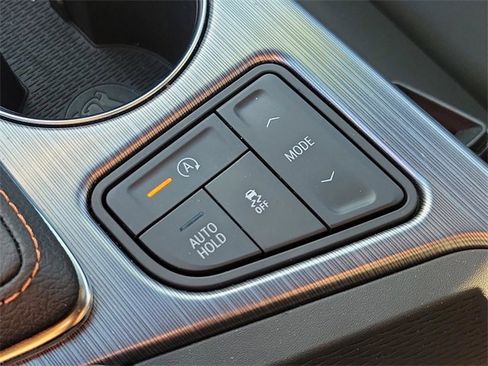 Used 2025 Cadillac CT4 Sport image 28