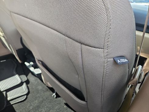 Used 2018 Ford F150 XLT w/ Equipment Group 302A Luxury image 17