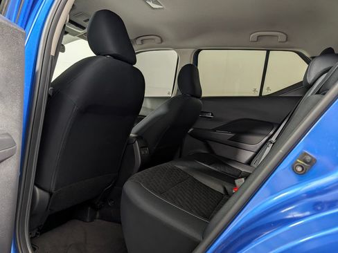 Used 2024 Nissan Kicks SV FWD image 12