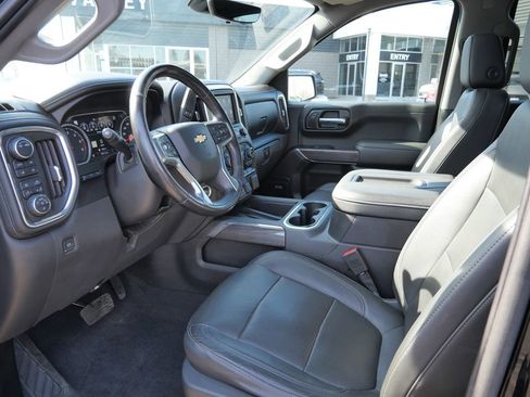 Used 2020 Chevrolet Silverado 1500 LTZ w/ LTZ Premium Package AWD/4WD image 28