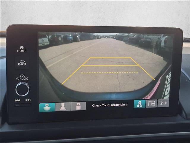 Used 2024 Honda Pilot Touring image 14