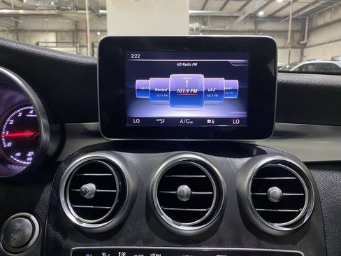 Used 2017 Mercedes-Benz C 300 Sedan image 6