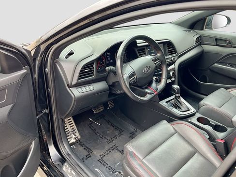 Used 2019 Hyundai Elantra Sport w/ Cargo Package image 9