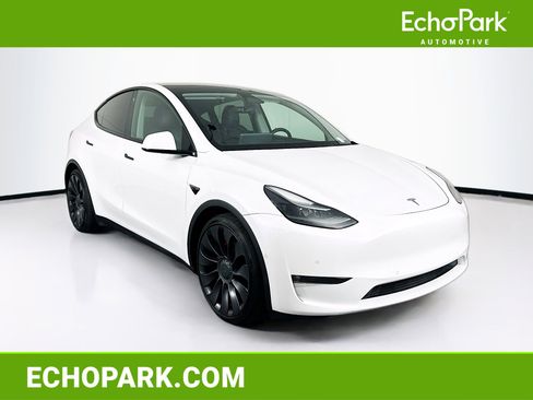Used 2022 Tesla Model Y Performance AWD/4WD image 1