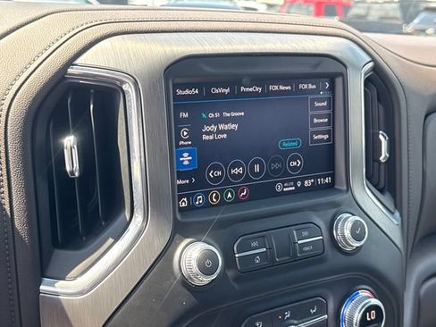Used 2022 GMC Sierra 2500 Denali w/ Technology Package AWD/4WD image 21