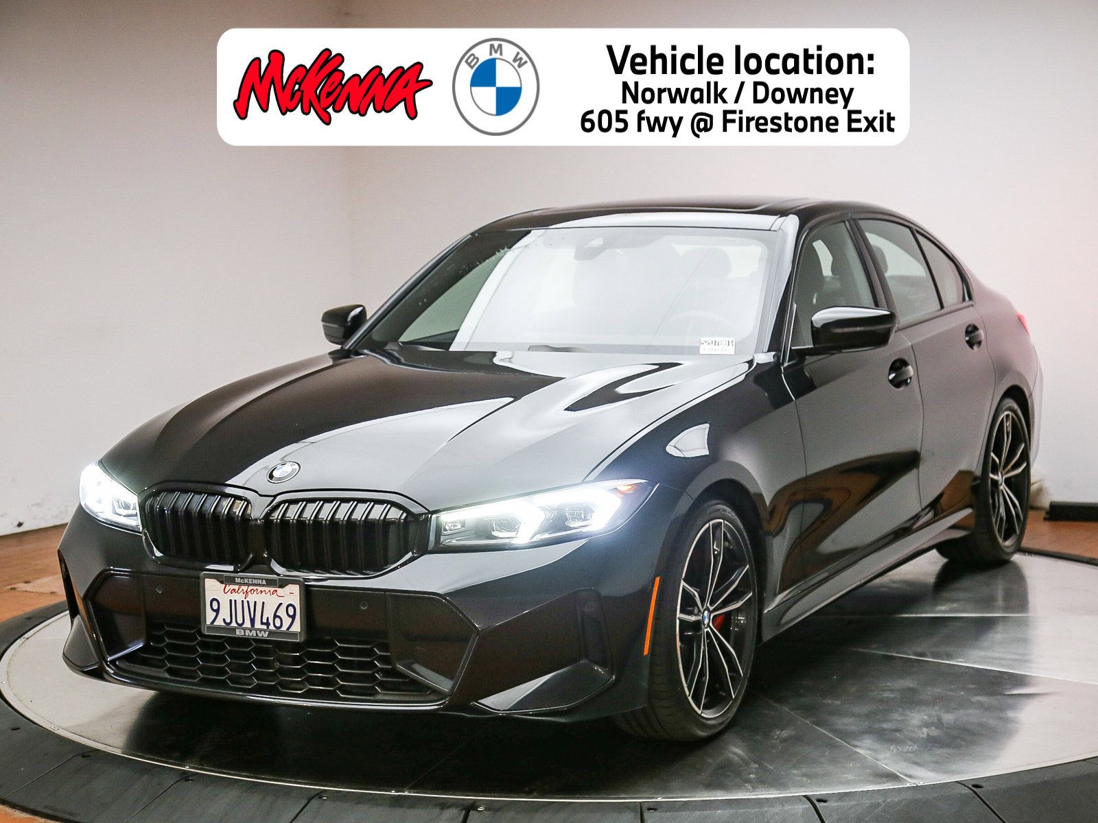 Certified 2023 BMW 330i Sedan w/ M Sport Package RWD image 1