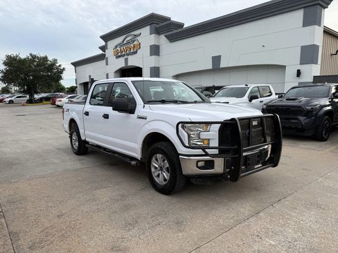 Used 2016 Ford F150 XL w/ Equipment Group 101A Mid AWD/4WD image 39
