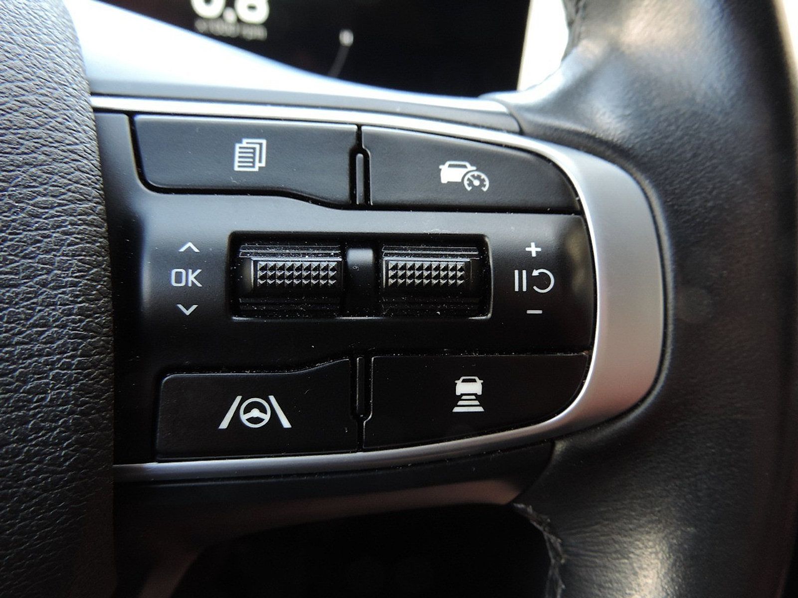 Used 2023 Kia Sportage SX FWD image 28