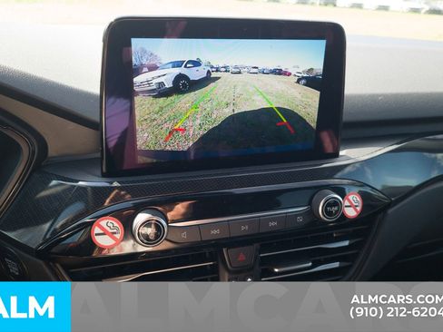 Used 2025 Ford Escape ST-Line image 10