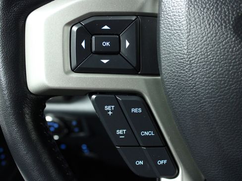 Used 2022 Ford F250 Lariat w/ Tremor Off-Road Package image 19