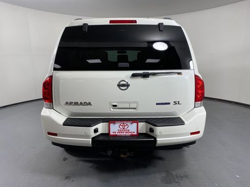 Used 2015 Nissan Armada SL w/ Moonroof Package image 5