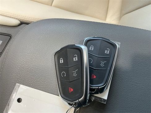 Certified 2024 Cadillac XT5 Premium Luxury w/ LPO, Floor Liner Package image 28