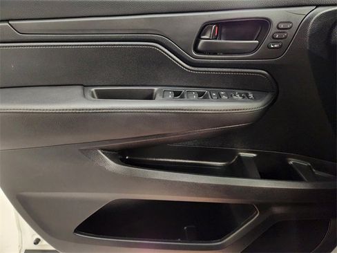 Used 2024 Honda Odyssey Sport image 23