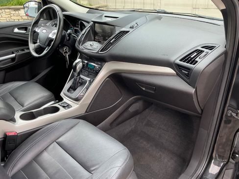 Used 2013 Ford Escape SEL FWD image 10