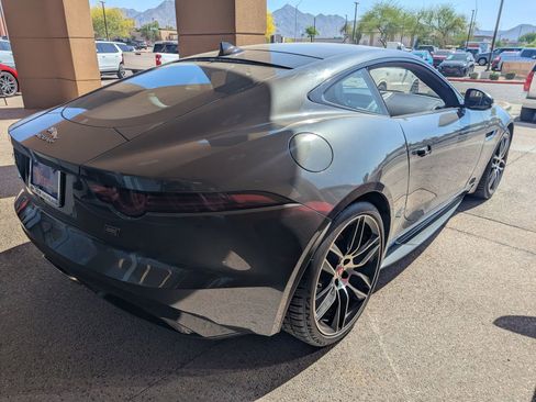 Used 2020 Jaguar F-TYPE Checkered Flag image 6