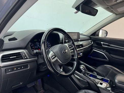 Used 2021 Kia Telluride LX FWD image 34