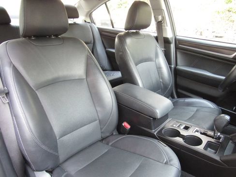 Used 2018 Subaru Legacy 2.5i Limited AWD/4WD image 19