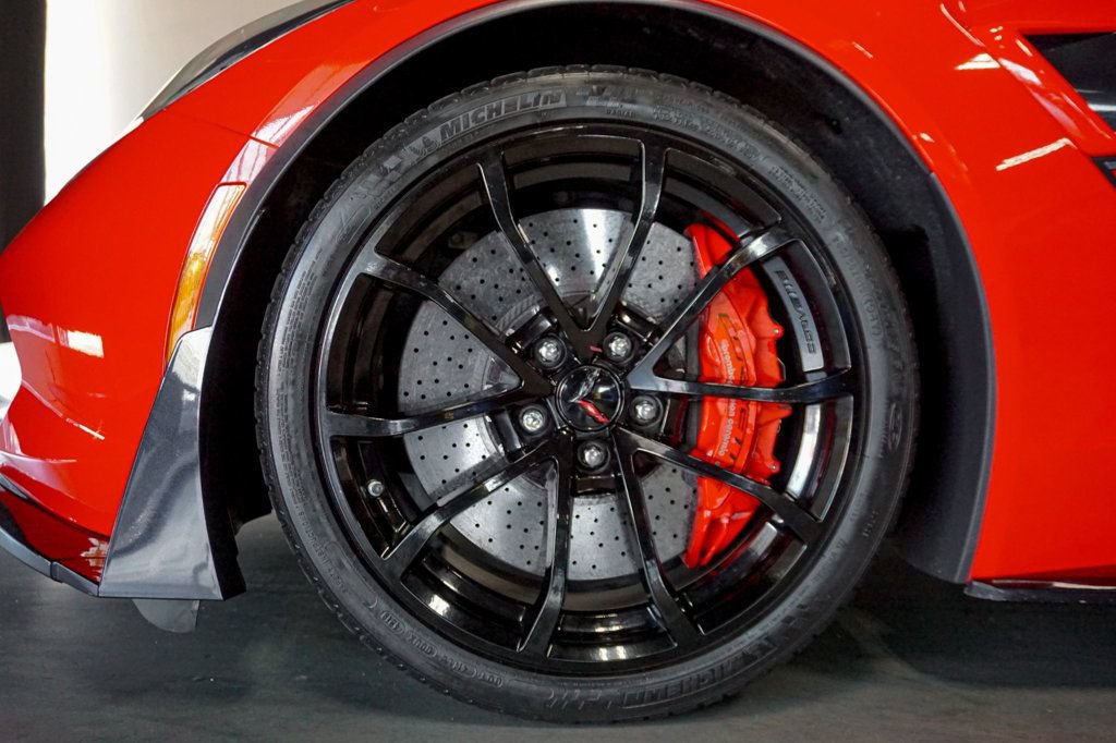Used 2017 Chevrolet Corvette Grand Sport w/ Z07 Performance Package RWD image 69