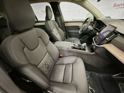 Used 2025 Volvo XC90 B5 Plus AWD/4WD image 30
