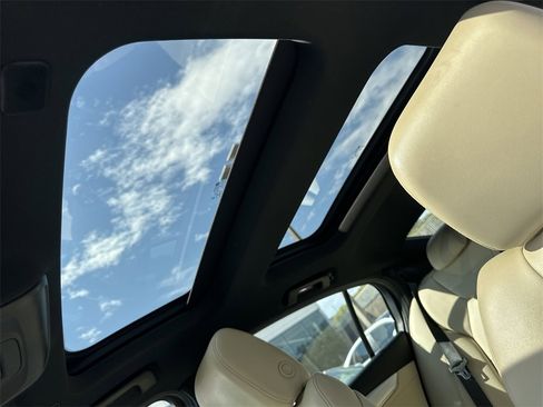 Used 2023 Cadillac CT5 Luxury w/ Sun And Sound Package image 35