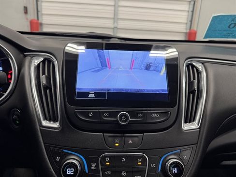 Used 2024 Chevrolet Malibu LT image 22