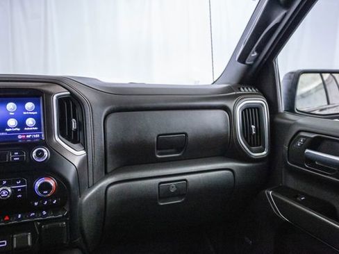 Used 2022 GMC Sierra 1500 AT4 w/ AT4 Premium Package image 5