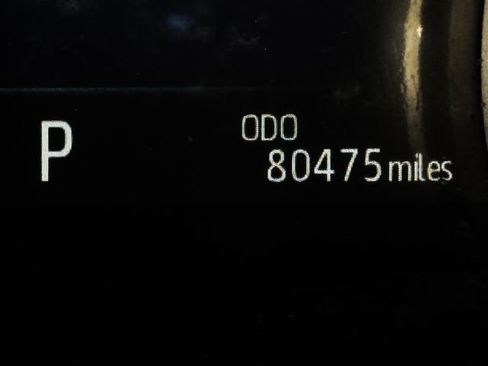 Used 2020 Toyota Camry XSE image 21