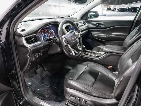 Used 2017 GMC Acadia SLT FWD image 18