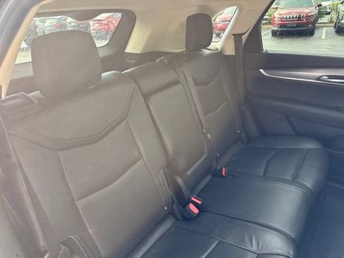 Used 2019 Cadillac XT5 Luxury AWD/4WD image 12