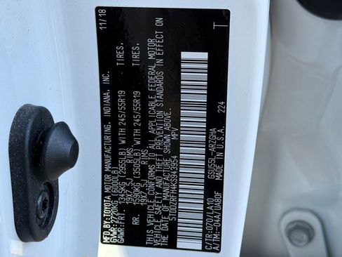 Used 2019 Toyota Highlander Limited Platinum AWD/4WD image 29