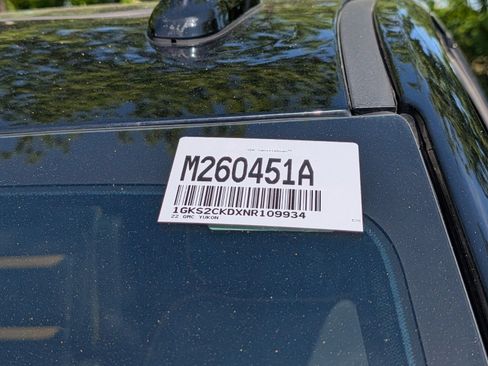 Used 2022 GMC Yukon AT4 AWD/4WD image 40