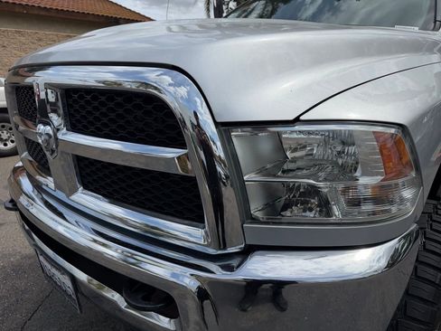 Used 2017 RAM 2500 SLT image 5
