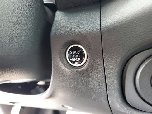 Certified 2024 Nissan Frontier SL w/ Technology Package image 24